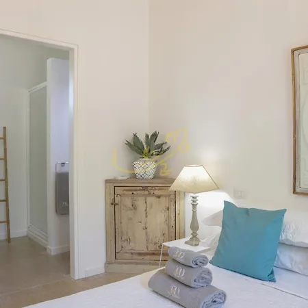Td Dimora Del Giglio With Organic Garden With Pool Holiday home Ostuni
