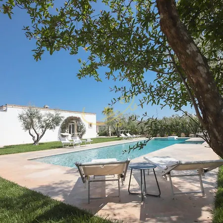 Trulli&dimore - Dimora Del Giglio Casa vacanze *