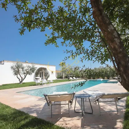 بيت للعطل Td Dimora Del Giglio With Organic Garden And Pool